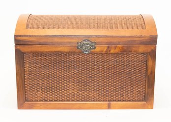 Distinctive Accents Wood And Rattan Small Storage Chest NEW (Suggested Retail $35.00)