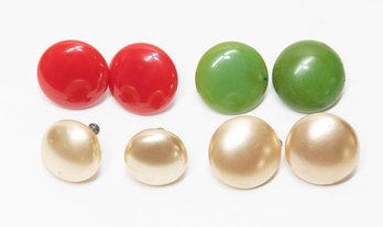1950s-1960s Red Green And Pearl Like Screw On Button Earrings