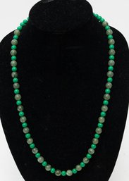 Vintage Green Jade Color Beaded String Necklace