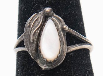 Southwestern Mother Pearl And Silver Ring Size 6