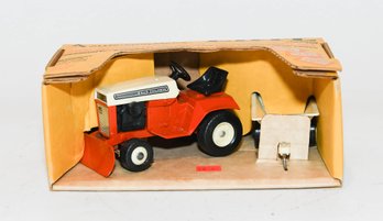 4.75' ERTL Allis-chalmers Lawn-Garden Tractor And Dump Cart