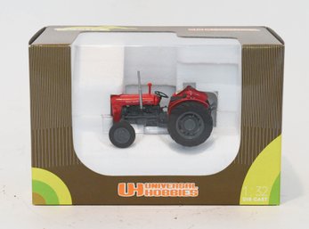 Universal Hobbies Country Massey Ferguson 35X Tractor 1/32 Scale