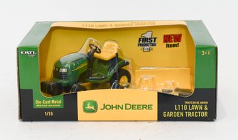 2003 ERTL John Deere L110 Lawn & Garden Tractor 1/16 Scale