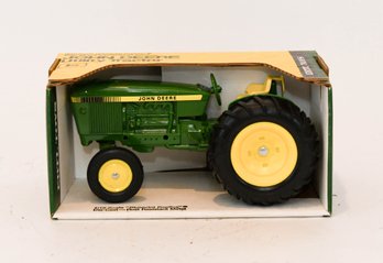 1980s ERTL John Deere Utility Tractor 1/16 Scale #2