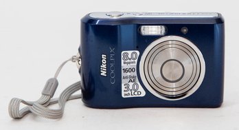 Nikon Coolpix Blue L18 Camera