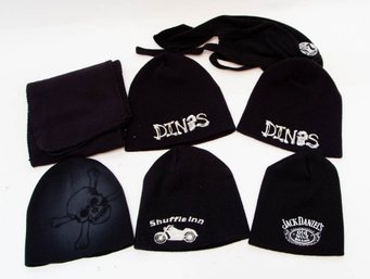 Black Knit Beanies Dinas, Jack Daniels And Shuffle Inn