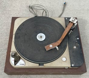 1960s Thorens Switzerland Turntable With Wooden Base Model 1244