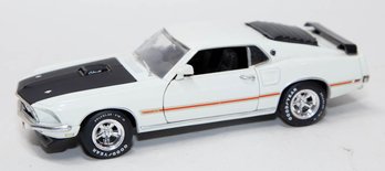 2005 Johnny Lighting White 1969 Ford Mustang Mach 1 1/24 Scale