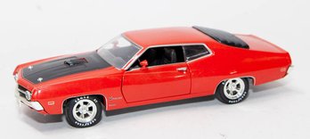 2005 Johnny Lighting Red 1970 Ford Torino 1/24 Scale