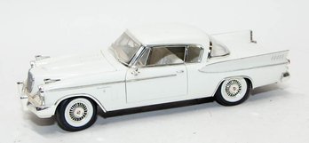 Scale Anson White 1957 Studebaker Gold Hawk 1/18