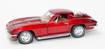 ERTL Metallic Red 1967 Chevy Corvette 427 1/18 Scale