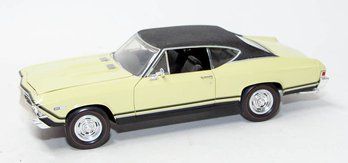 ERTL Light Yellow With Black Top Chevy Chevelle SS 396 1/18 Scale With Box