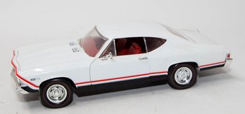 ERTL 1968 White With Red Pin Stripe Chevy Chevelle 1/18 Scale With Box