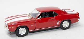 ERTL American Muscle Red With White Stripes 1969 Chevy Camaro Z28 302 1/18 Scale With Box