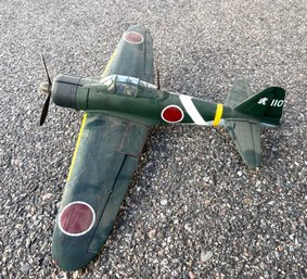 Mitsubishi A6M2 Zero Aircraft With Box