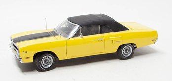 2006 GMP 1970 Yellow Plymouth Road Runner With Box