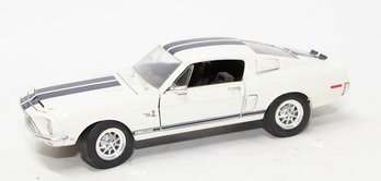 Road Legends White 1968 Ford Mustang GT 500 KR 1/18 Scale