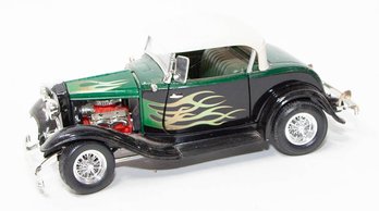 Road Signature Green 1932 Ford Roadster 1/18 Scale