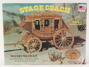 1977 Stage Coach Wooden Wagon Kit 1/16th Scale Replica *AS IS*