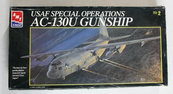 1996 AMT ERTL USAF Special Operations AC-130U Gunship Model Kit 1:72 *AS IS*