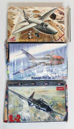 Toko Flying Tank, Heinkel HE 178 V1 And Mikoyan MiG-15 Fagot Model Kits 1:72 *AS IS*