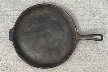 11.5' Cast Iron Skillet Griddle Made In USA