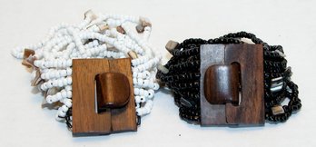 Black And White Seed Bead Stretchable Bracelets With Wooden Buckles