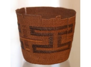 Antique 18901900 Alaskan Tlingit Native Spruce Root Super Fine Hand Woven Basket