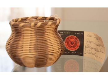 Certified Indian Walnut Dyed Honesuckle Vase Basket By Joyce Taylor