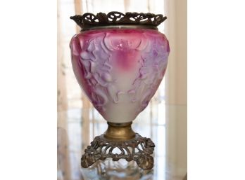 Antique Victorian GWTW Glass Banquet Oil Lamp