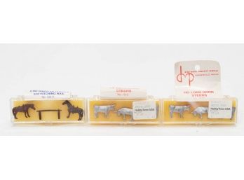 HO Scale Long Horn Steers And Saddled Horses And Hitching Rail