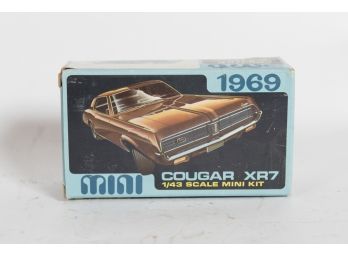 AMT 1969 Cougar XR7 Mini Kit 1/43 Scale