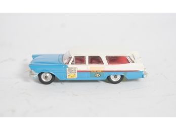 Corgi 443 Plymouth Sports Suburban Mail Wagon 4.25'