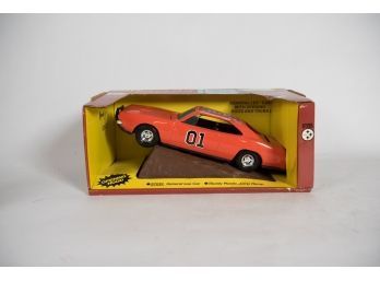 1982 ERTL The Dukes Of Hazzard General Lee Car With Ramp 1/16 Scale