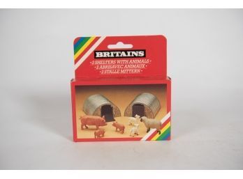 Britains Animal Shelters 1/32 Scale #1