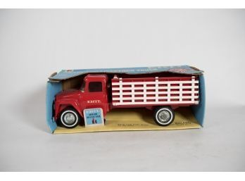 ERTL Grain And Livestock Truck 1/16 Scale