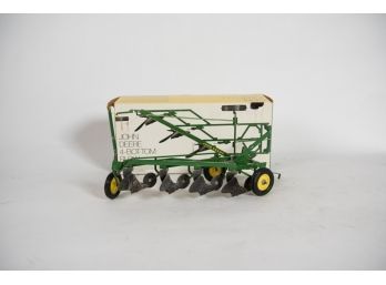 ERTL John Deere 4-Bottom Plow