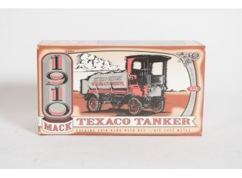 1995 ERTL 1910 Texaco Tanker Die Cast Locking Coin Bank