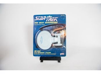 1988 Star Trek The Next Generation Die Cast U.S.S. Enterprise Starship 6'