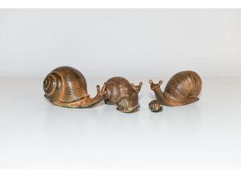 Ceramic Snail Family 6.5'-1.5'