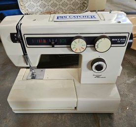 Vintage Riccar RM 540 Sewing Machine