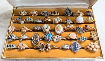 Vintage Avon Rings Costume Jewelry.