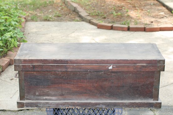 (320) Antique Vintage Wood Tool Box  Missing Latch  36' X14x 14
