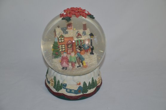 (#11) Musical Snow Globe Village Scene ~ Song Plays 'Santa Clause Coming To Town' - Works