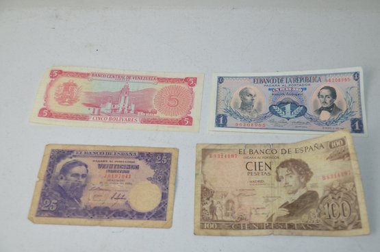 (#430) Vintage El Banco De Espana Bills Currency