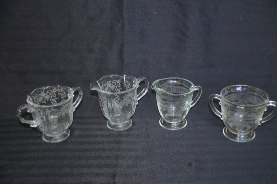 122JF) Vintage Depression Glass 2 Sets Pair Of Sugar & Creamer Sets