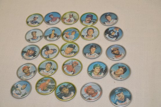 305) Lot Of 25 Baseball Coins