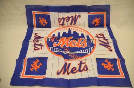 335) Vintage 1995 Mets 21' Square MLB Bandana Handkerchief RN 13962