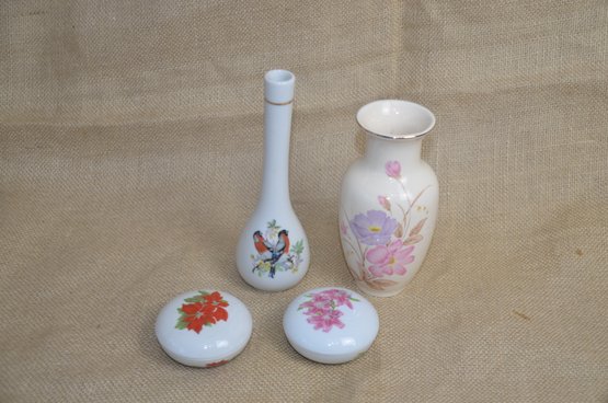 (#102) Trinket Cover China ~ Japan Bud Vase