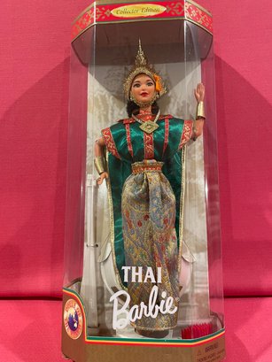 (020) Vintage 1998 Mattel THAI Barbie, Dolls Of The World Series